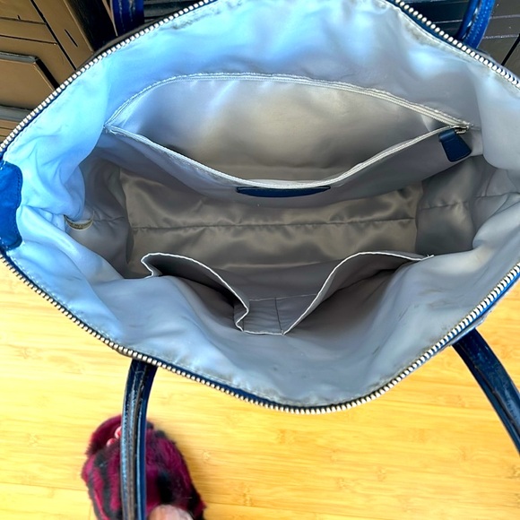 Coach Navy Blue Laura Signature Nylon/Patent Leather Tote - Picture 2 of 10